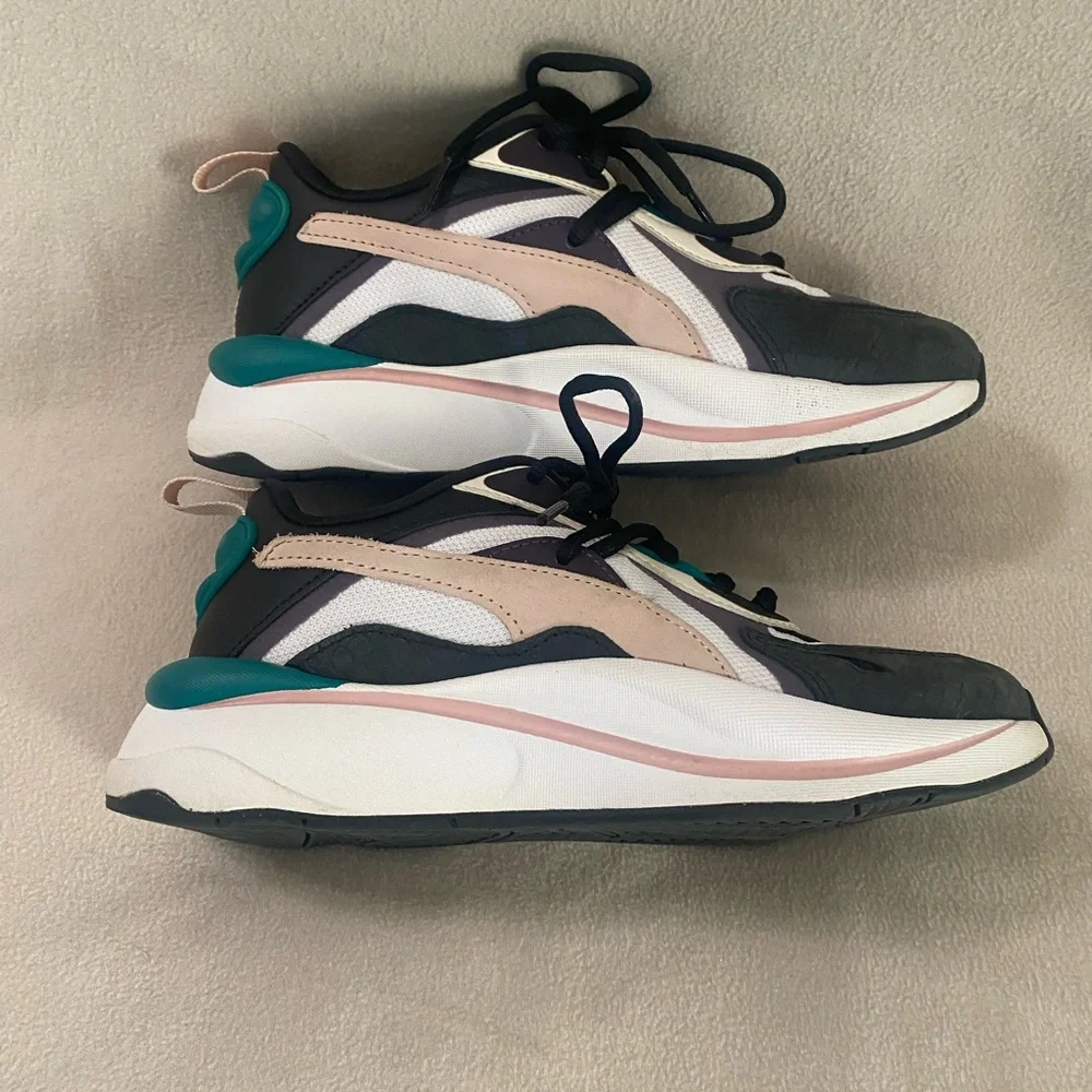 Puma Women's RS-Curve Bright Heights Trainer Sneakers Size 6